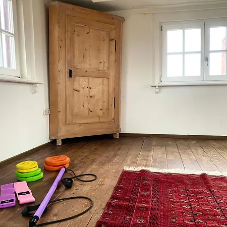 Апартаменты Turmwohnung Schloss Heldritt