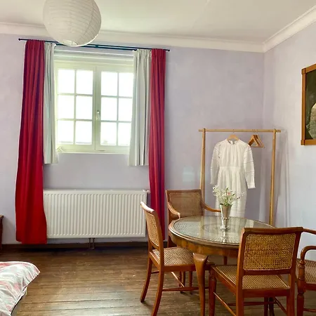 Turmwohnung Schloss Heldritt * Бад-Родах